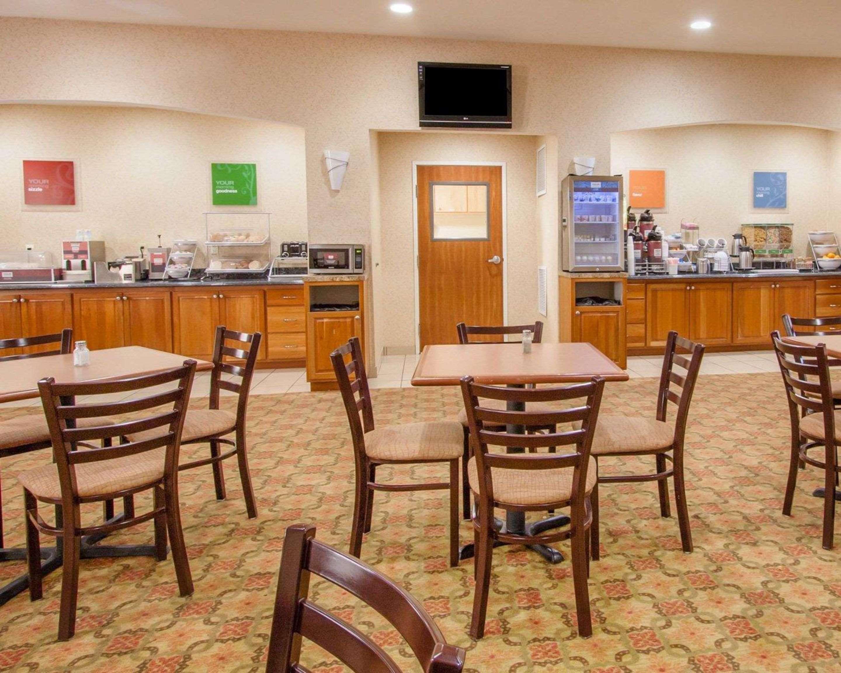 Comfort Suites Eugene Zewnętrze zdjęcie