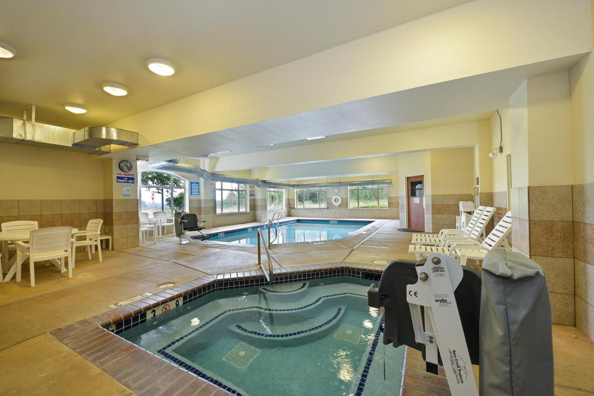 Comfort Suites Eugene Zewnętrze zdjęcie